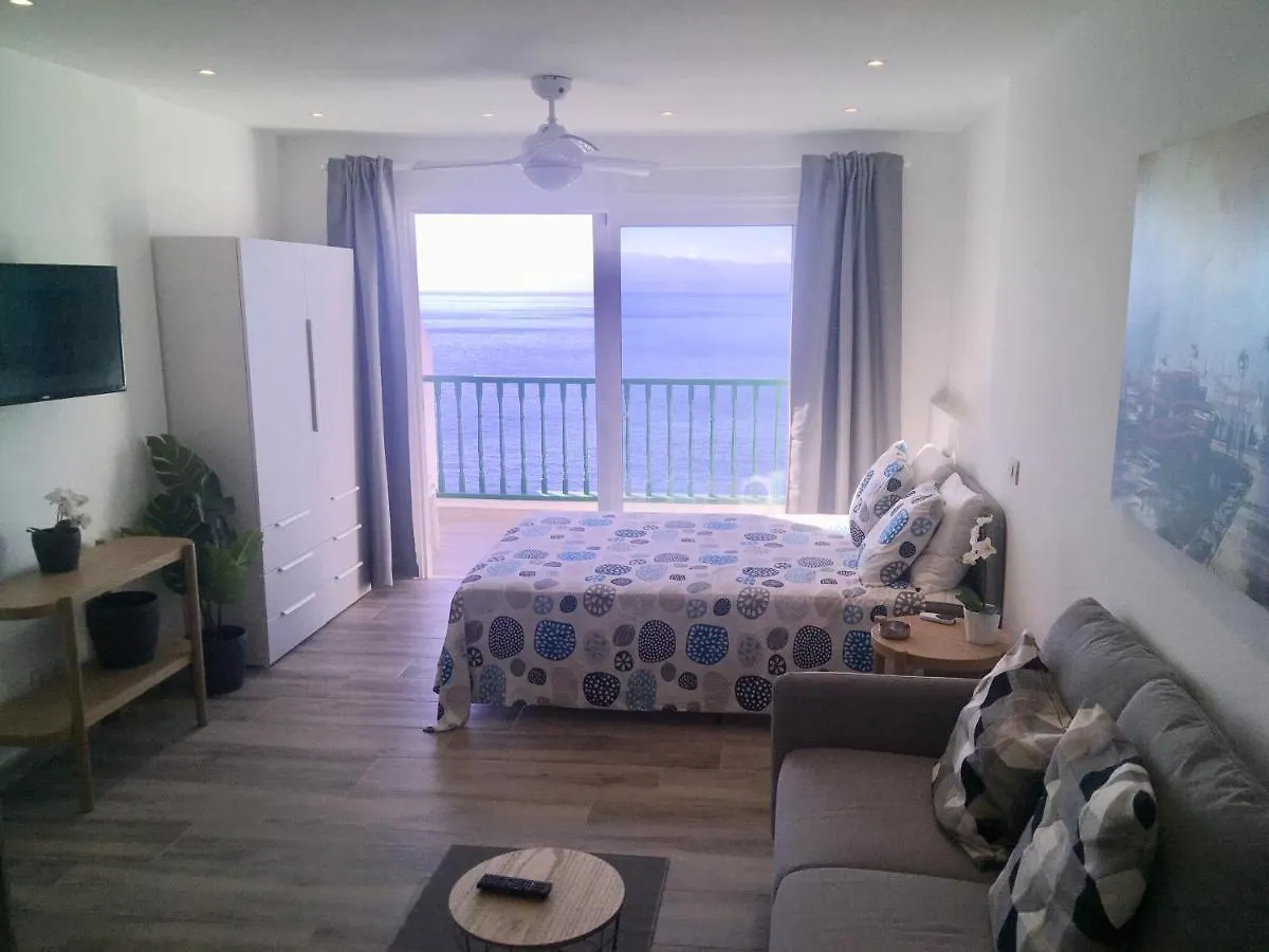 Look And Listen To The Ocean Like Never Before Puerto de Santiago  Apartment