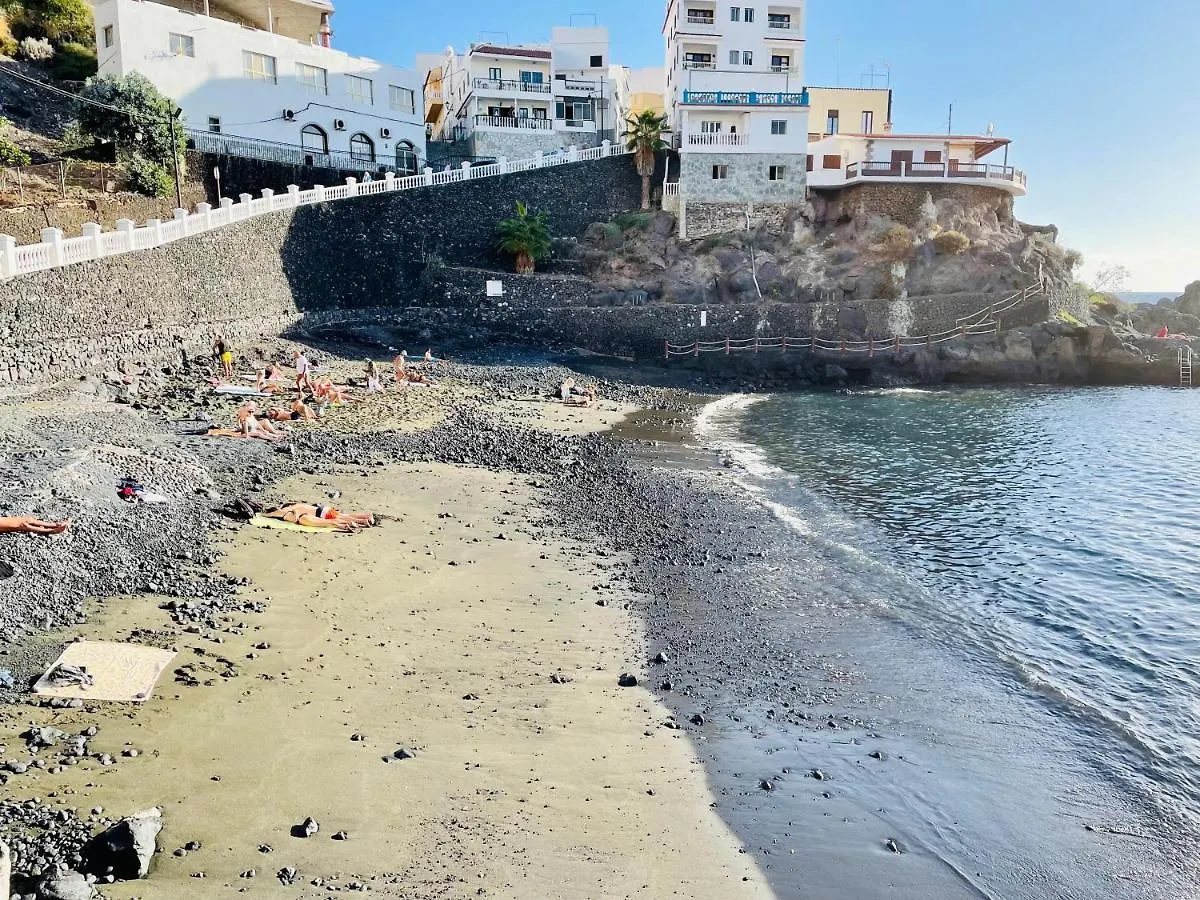 Apartment Look And Listen To The Ocean Like Never Before Puerto de Santiago  Spain